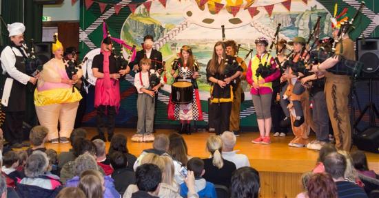 Photograph of PIPE BAND WEEK DRAWS TO A DAMP CLOSE