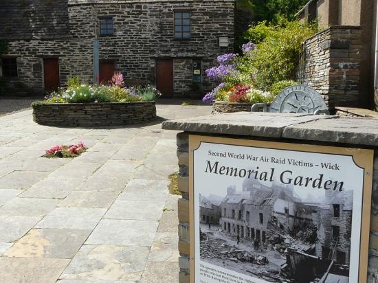 Photograph of Elise Lyall School Of Dance putting on a show for Wick Memorial Garden