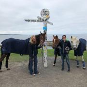 Thumbnail for article : Riding Horses From John O'Groats To Lands End For Charities