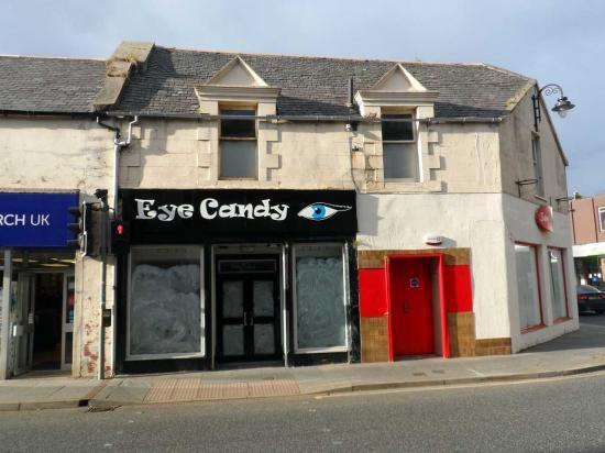 Photograph of Snapshop of Bridge Street and High Street, Wick - Sunday 18 October 2015